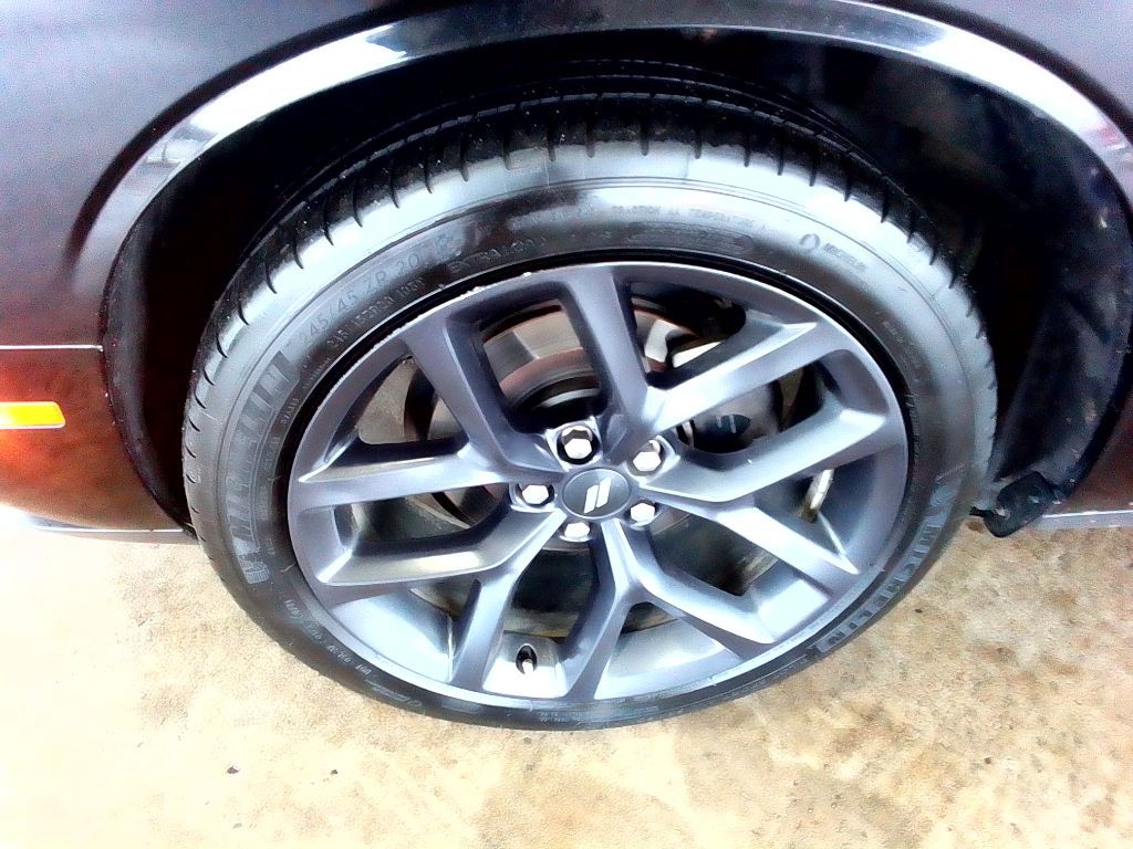 2021 Dodge Challenger Image 21