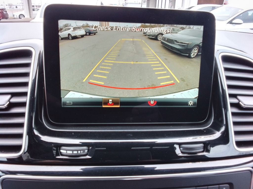 2016 Mercedes-Benz GLE-Class Image 12