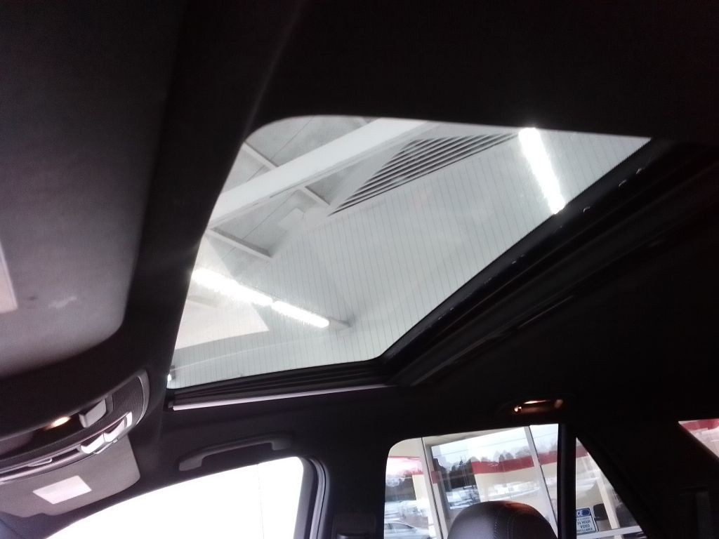 2016 Mercedes-Benz GLE-Class Image 14