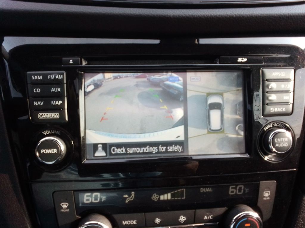 2017 Nissan Rogue Image 12