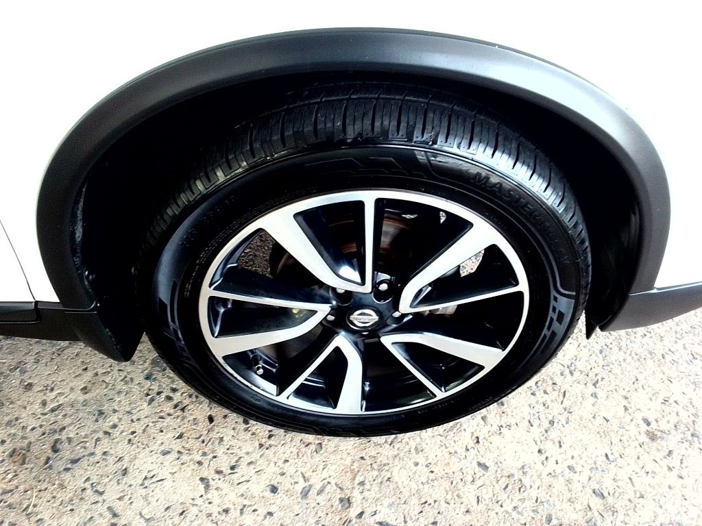 2017 Nissan Rogue Image 29