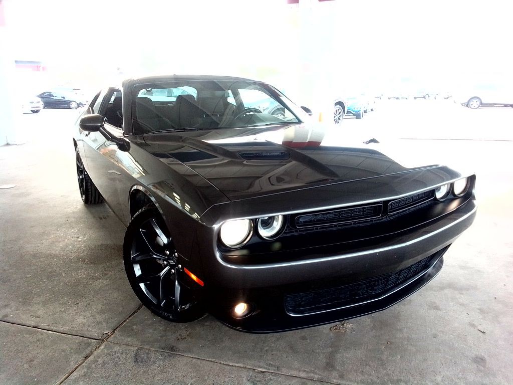 2021 Dodge Challenger Image 2