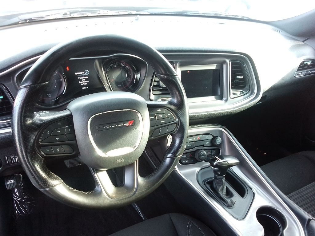 2021 Dodge Challenger Image 7