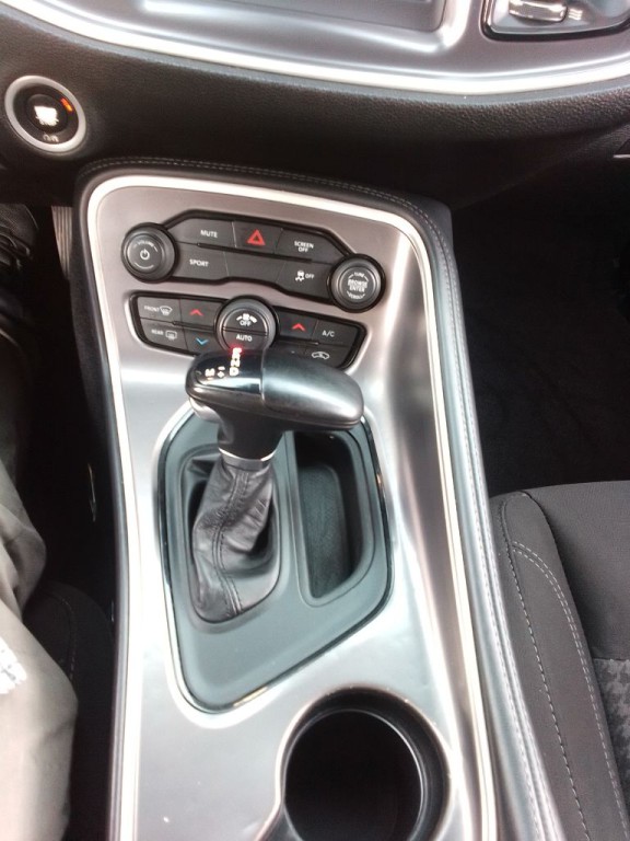 2021 Dodge Challenger Image 10