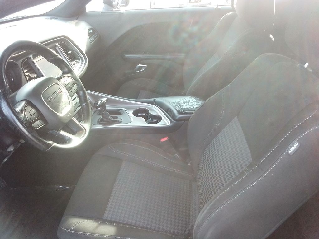 2021 Dodge Challenger Image 14