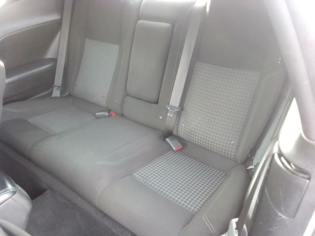 2021 Dodge Challenger Image 15