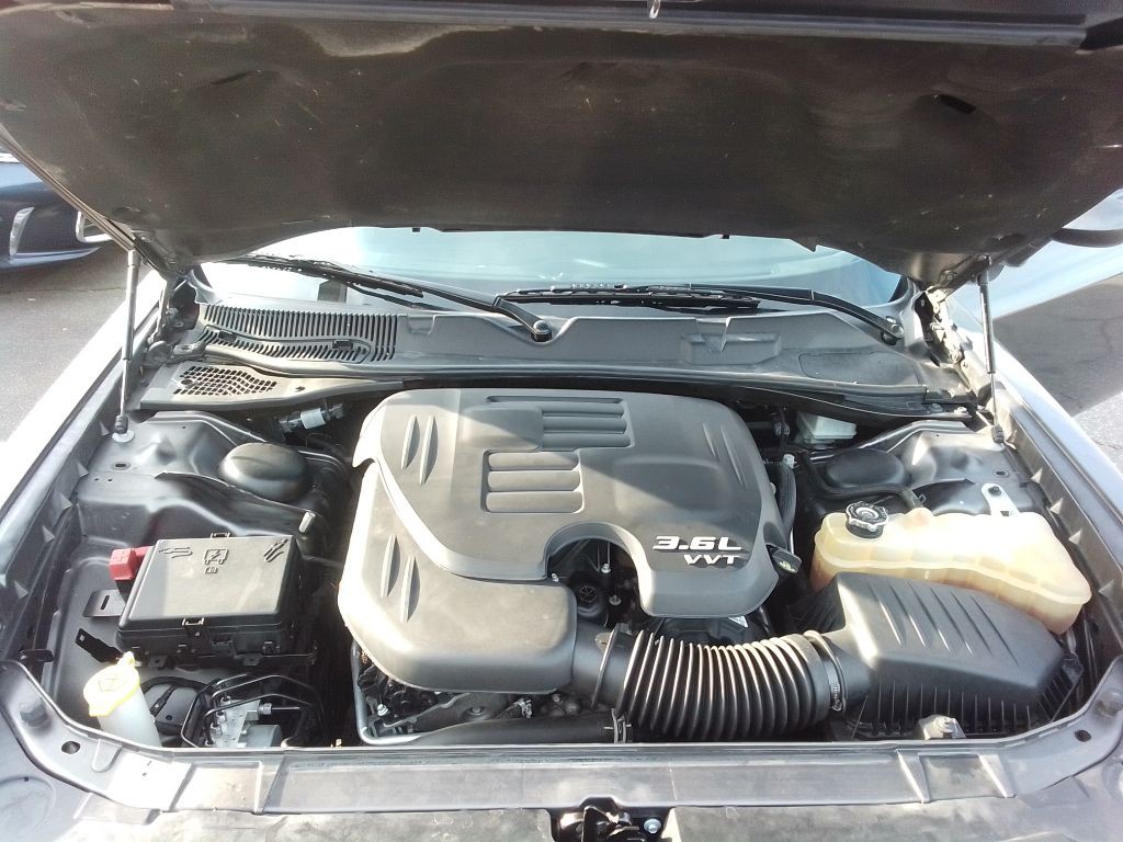 2021 Dodge Challenger Image 21