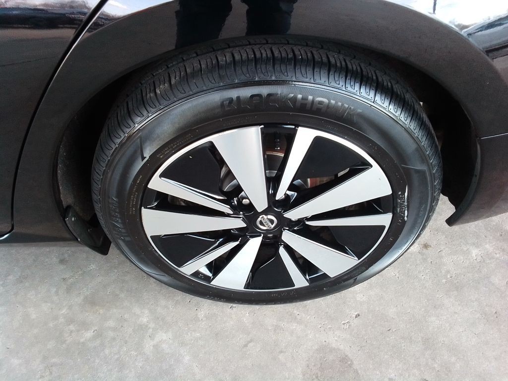 2022 Nissan Altima Image 25