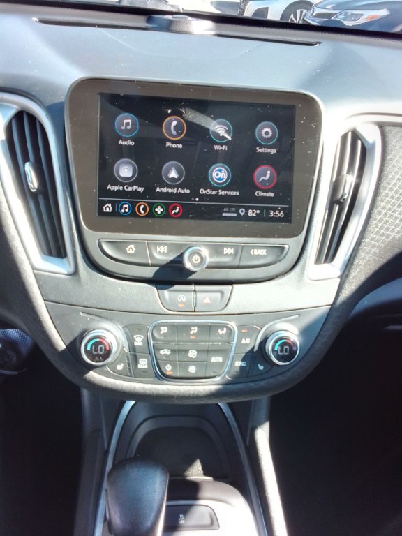 2022 Chevrolet Malibu Image 8