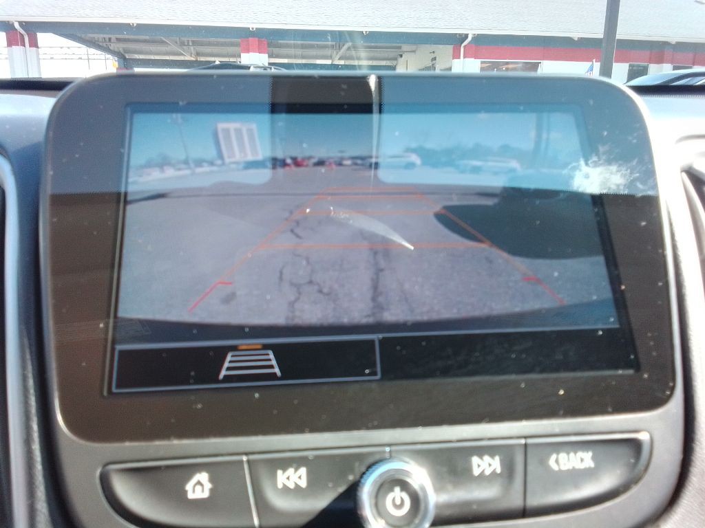 2022 Chevrolet Malibu Image 11