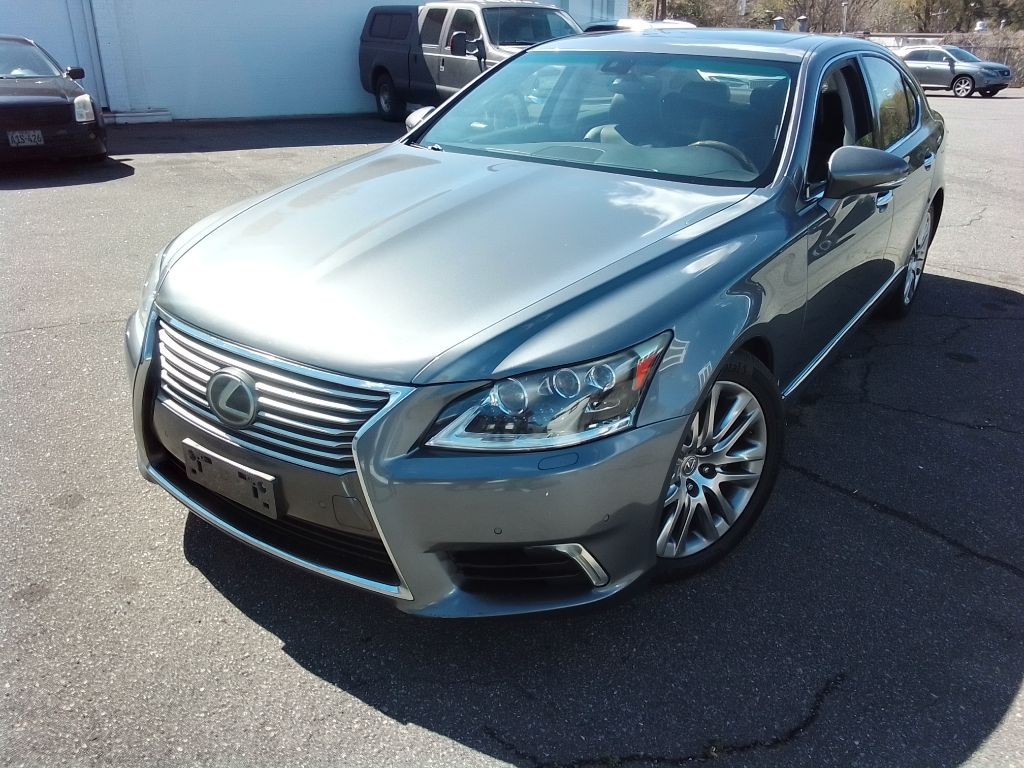 2015 Lexus LS Image 1