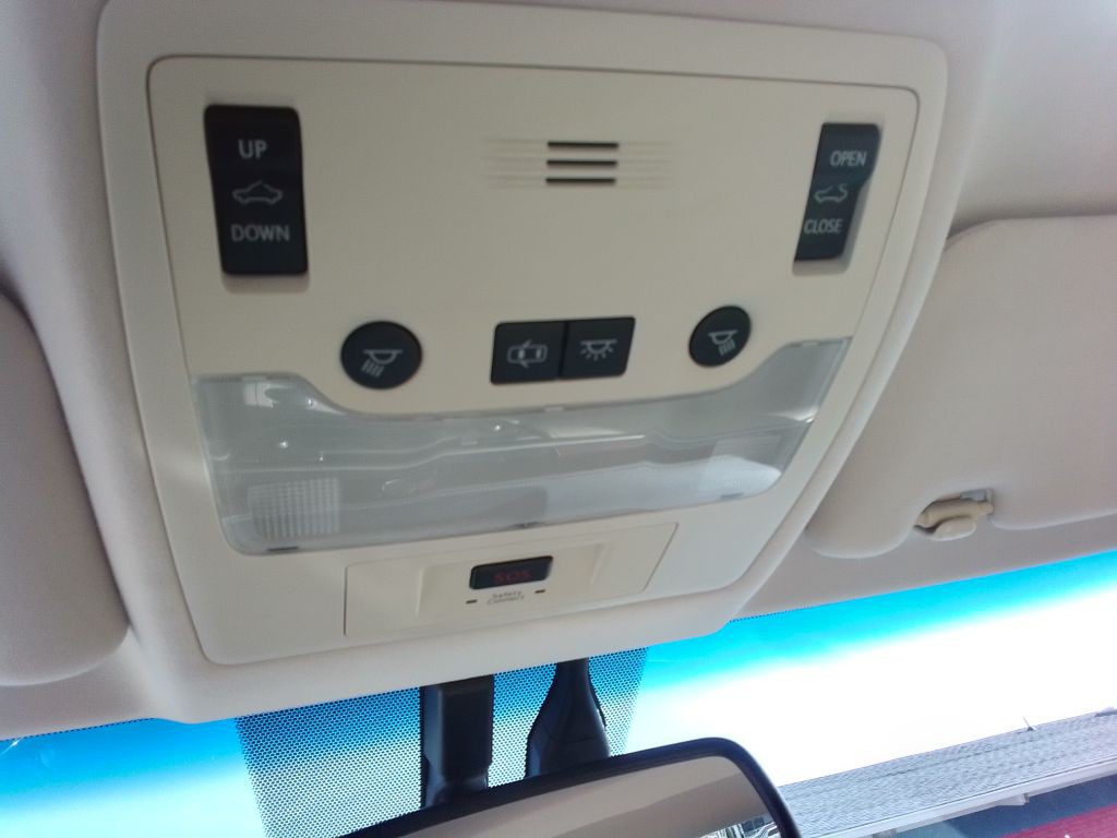 2015 Lexus ES Image 13