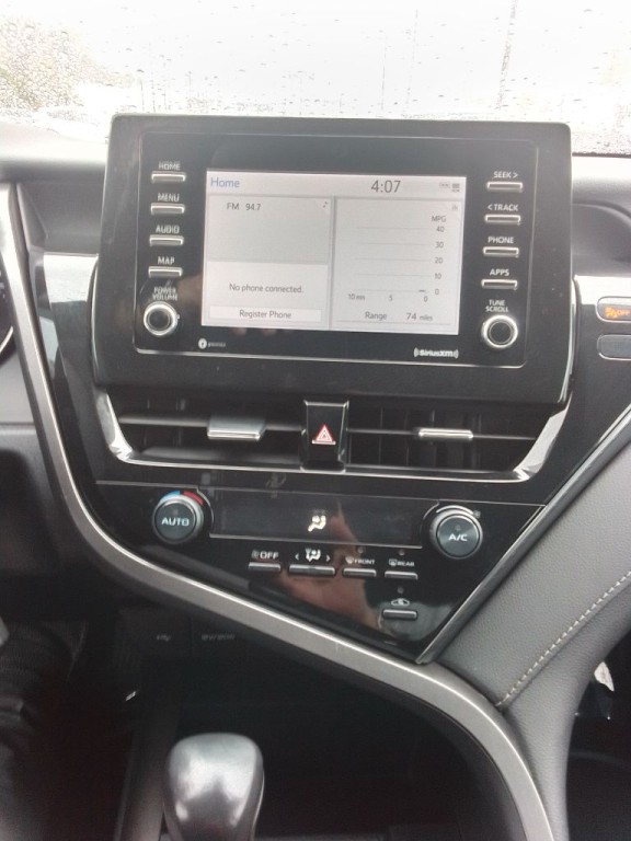 2021 Toyota Camry Image 8