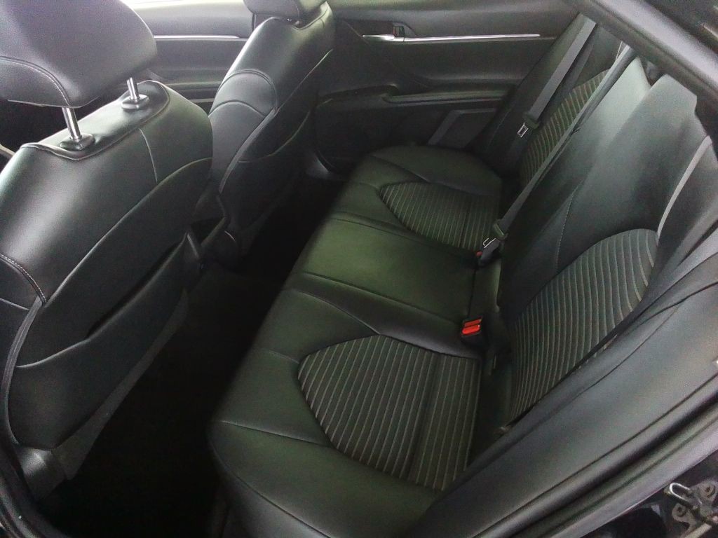 2021 Toyota Camry Image 13
