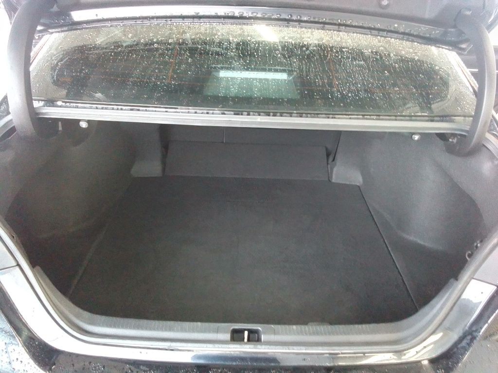 2021 Toyota Camry Image 16