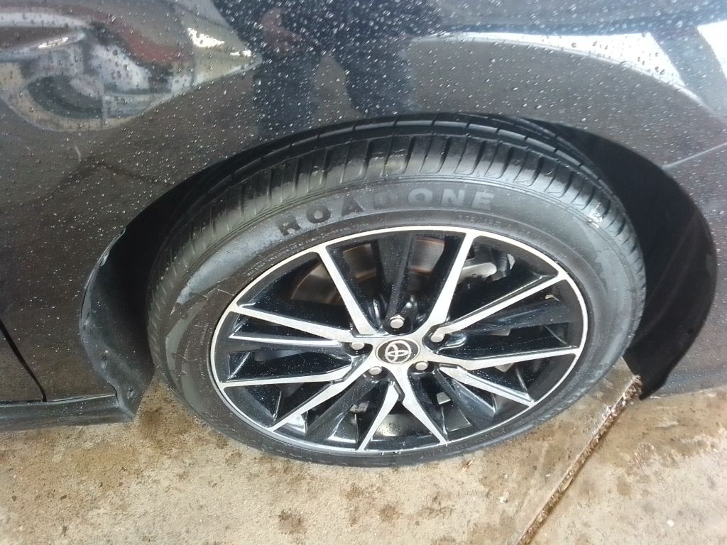 2021 Toyota Camry Image 24