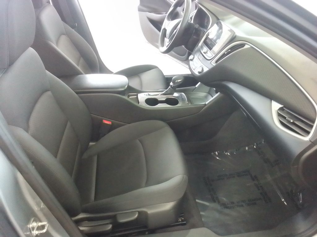 2023 Chevrolet Malibu Image 15