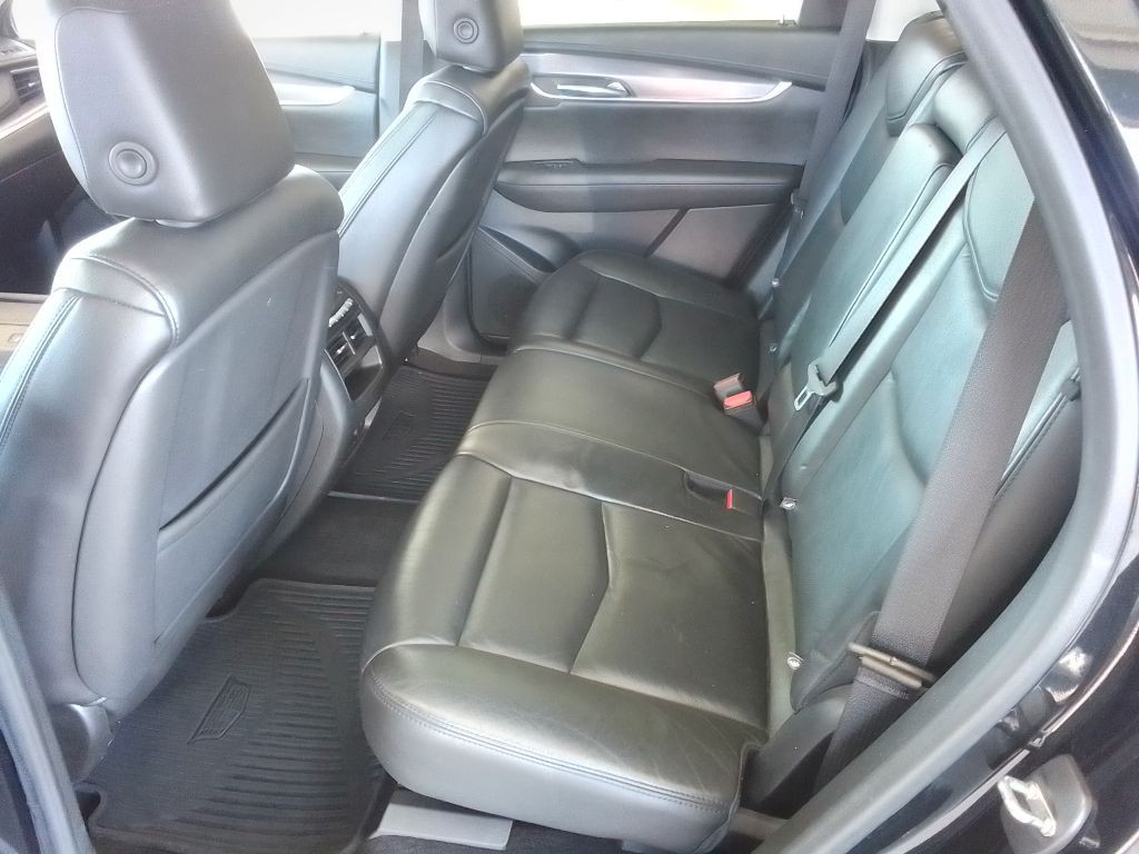 2018 Cadillac XT5 Image 16