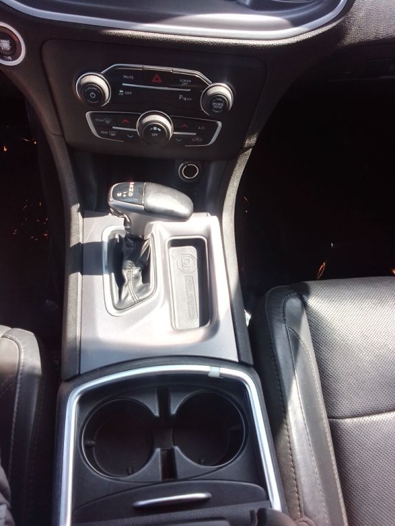 2019 Dodge Charger Image 10