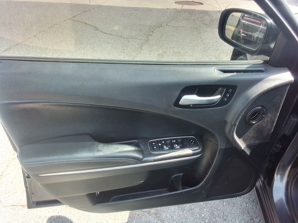 2019 Dodge Charger Image 19