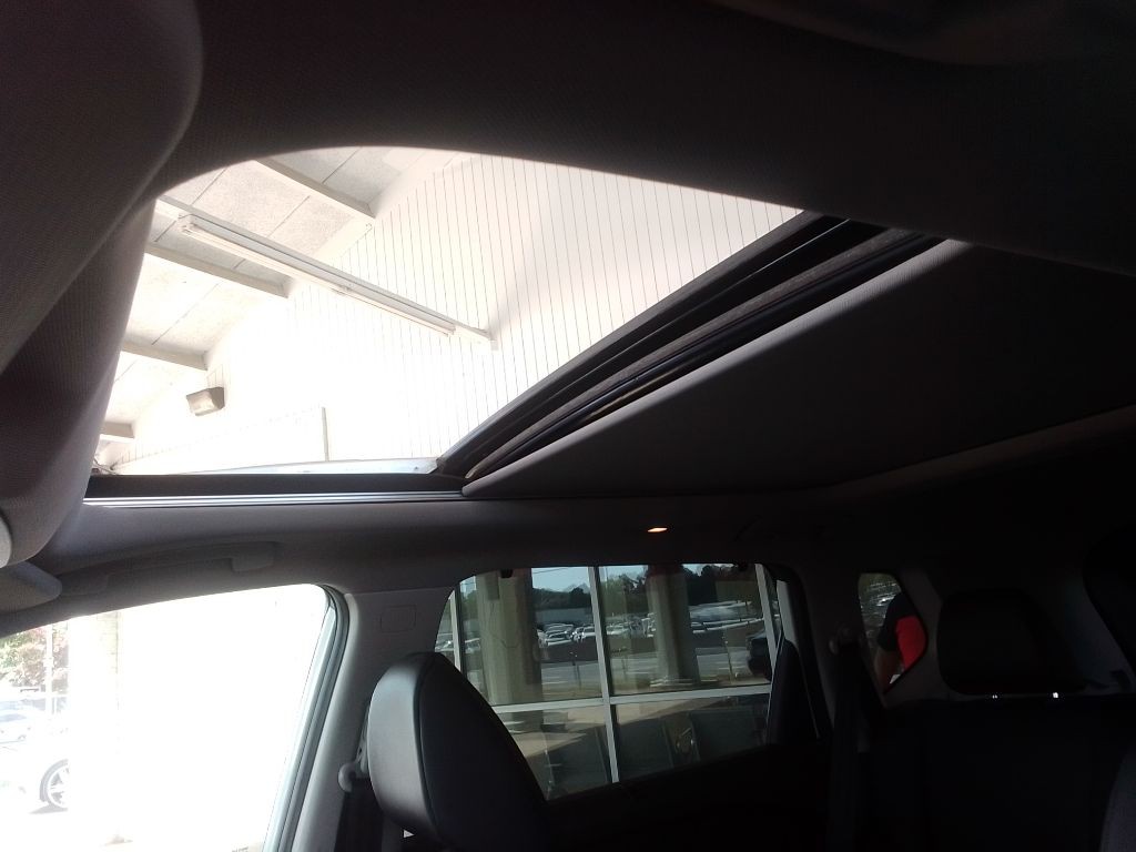 2021 Nissan Rogue Image 16