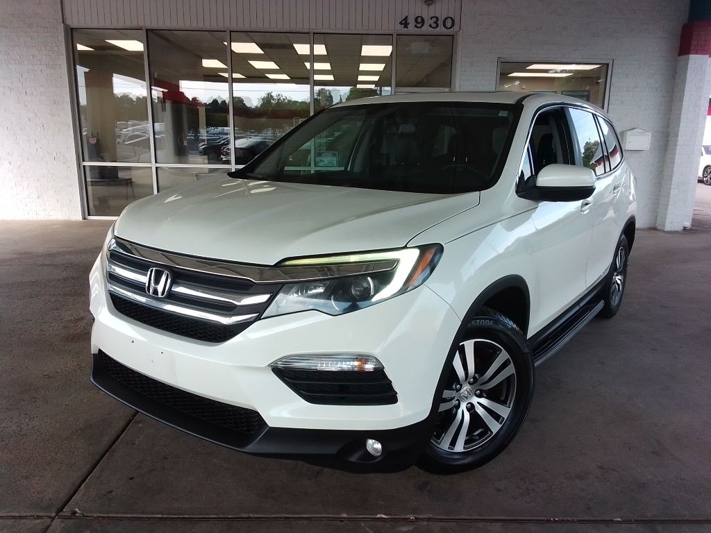 2017 Honda Pilot Image 1