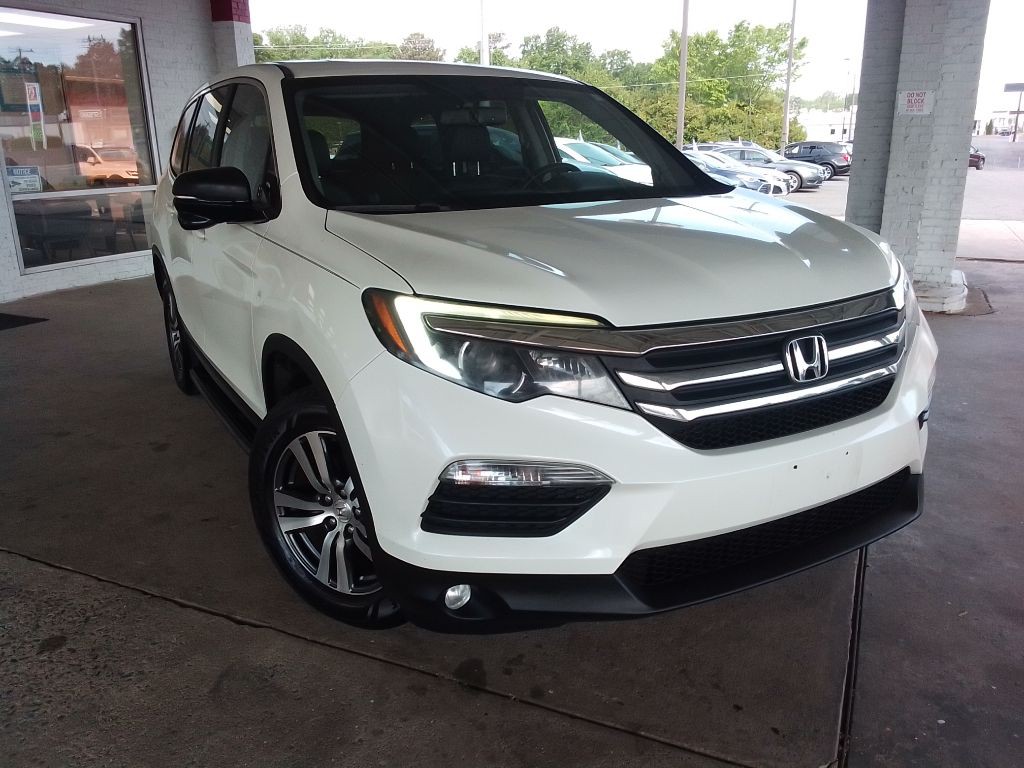 2017 Honda Pilot Image 2