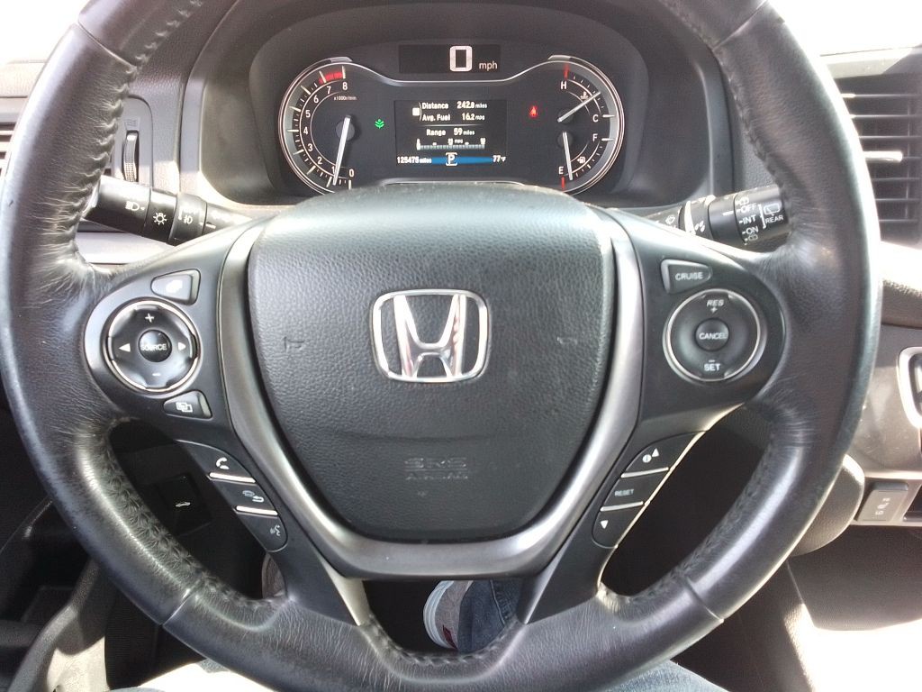 2017 Honda Pilot Image 8