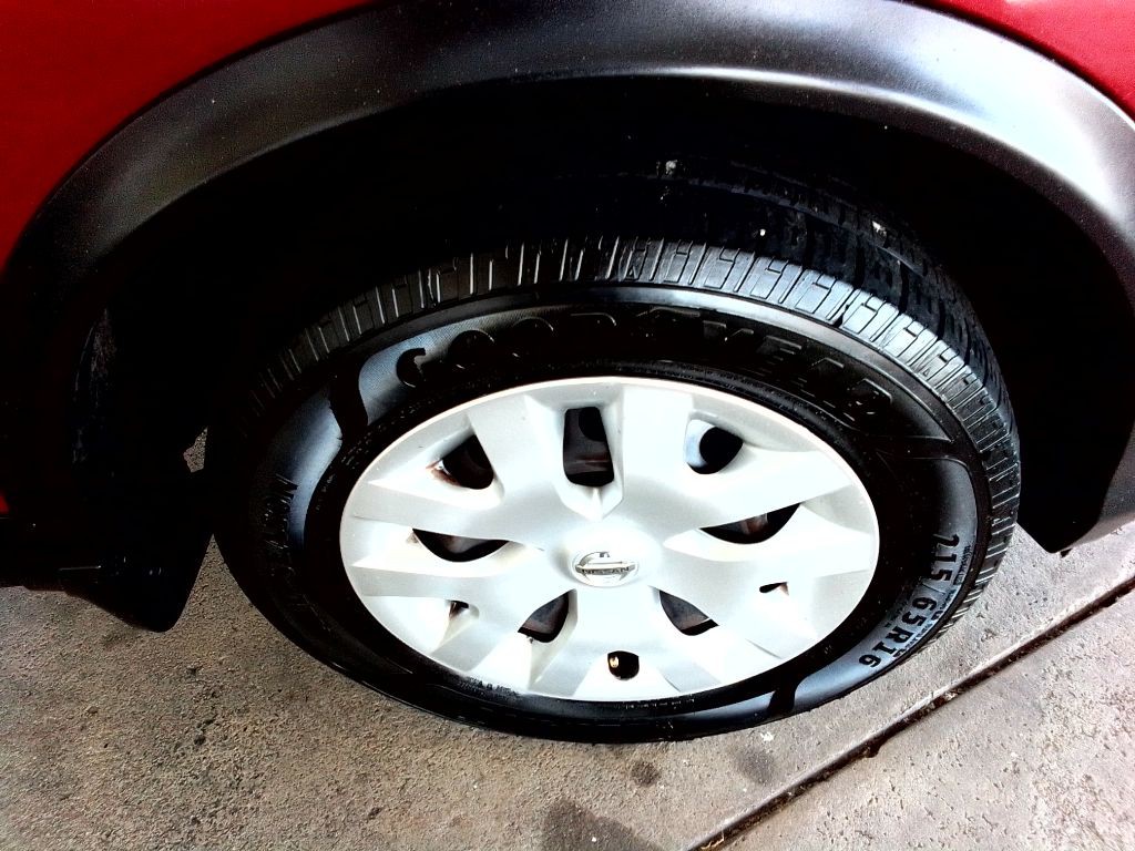 2018 Nissan Rogue Image 24