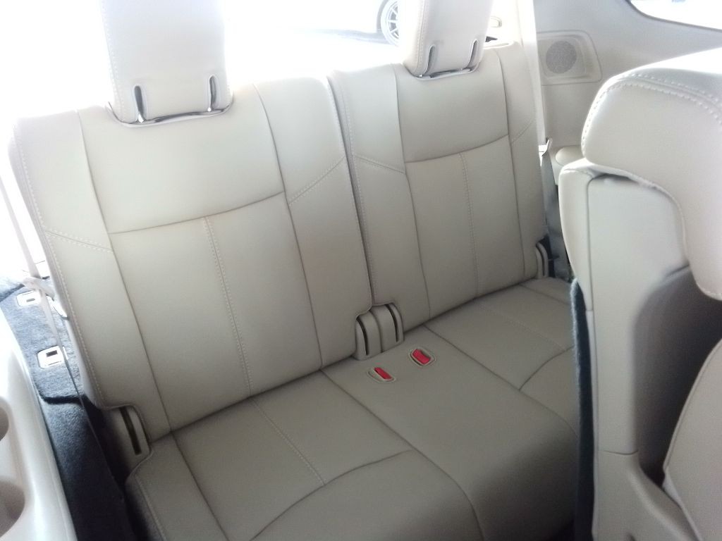 2019 Nissan Pathfinder Image 21