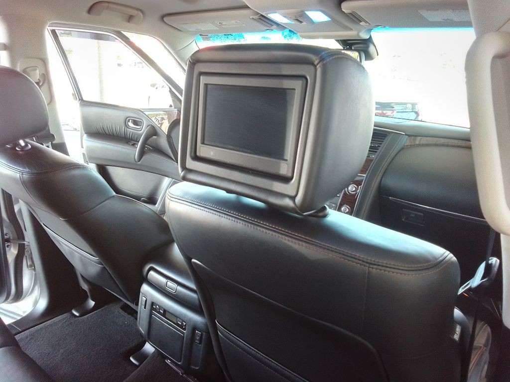 2017 Nissan Armada Image 26
