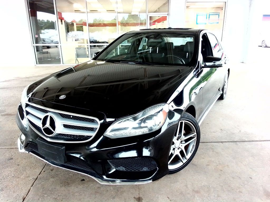 2015 Mercedes-Benz E-Class Image 1