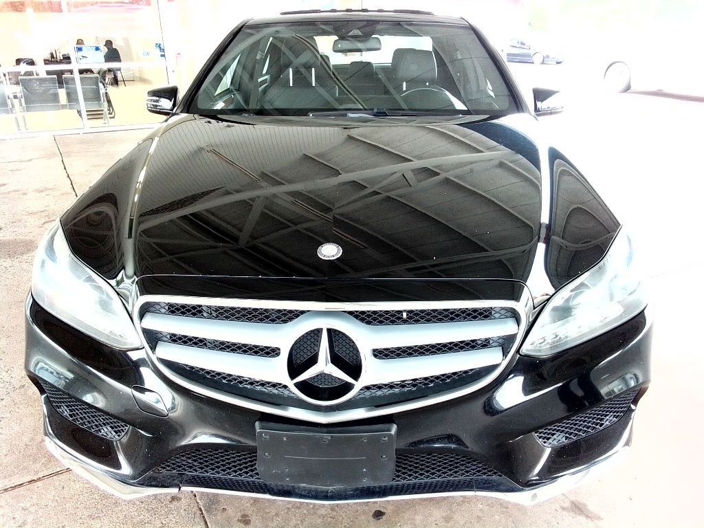 2015 Mercedes-Benz E-Class Image 3