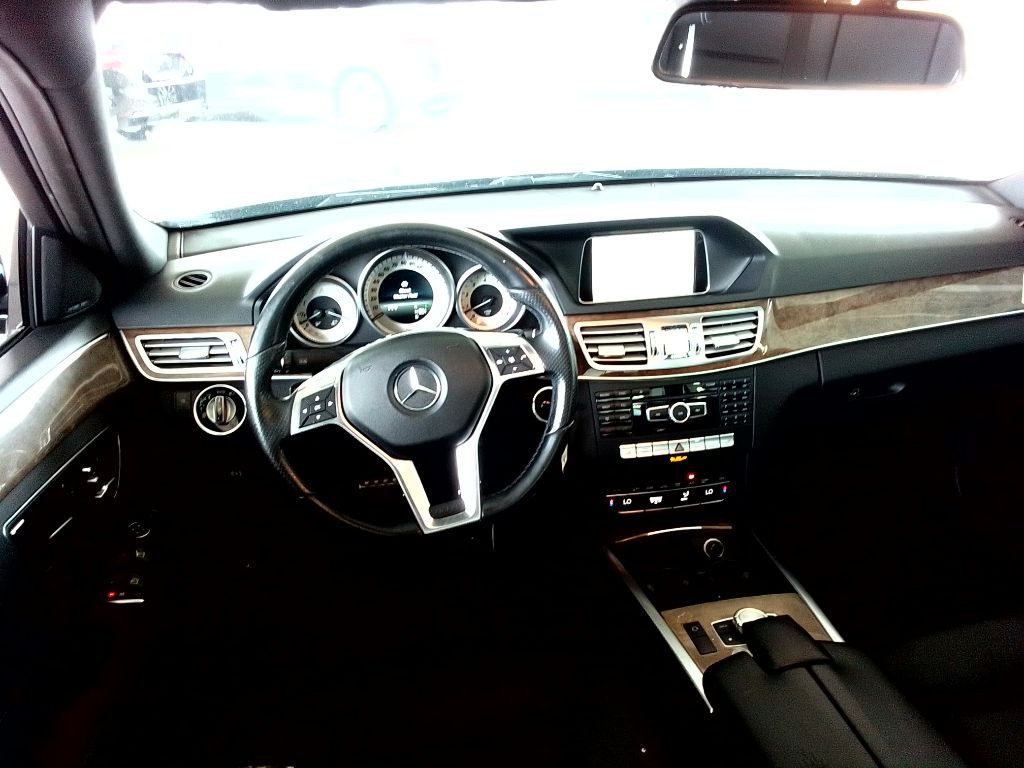 2015 Mercedes-Benz E-Class Image 7