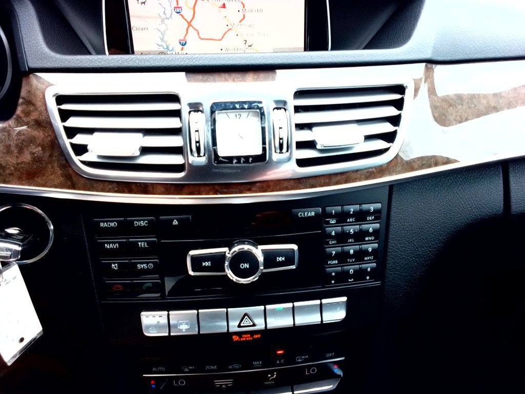 2015 Mercedes-Benz E-Class Image 14