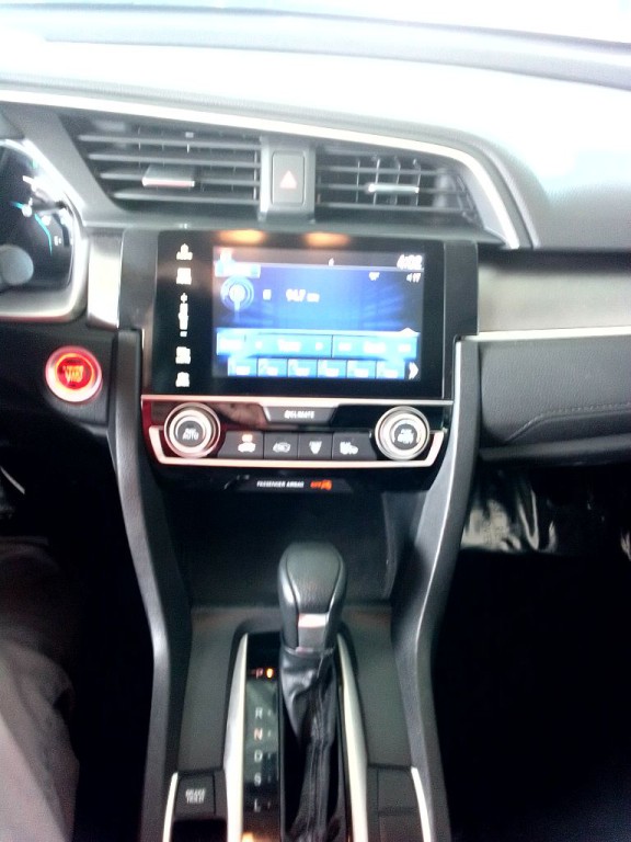 2016 Honda Civic Image 8