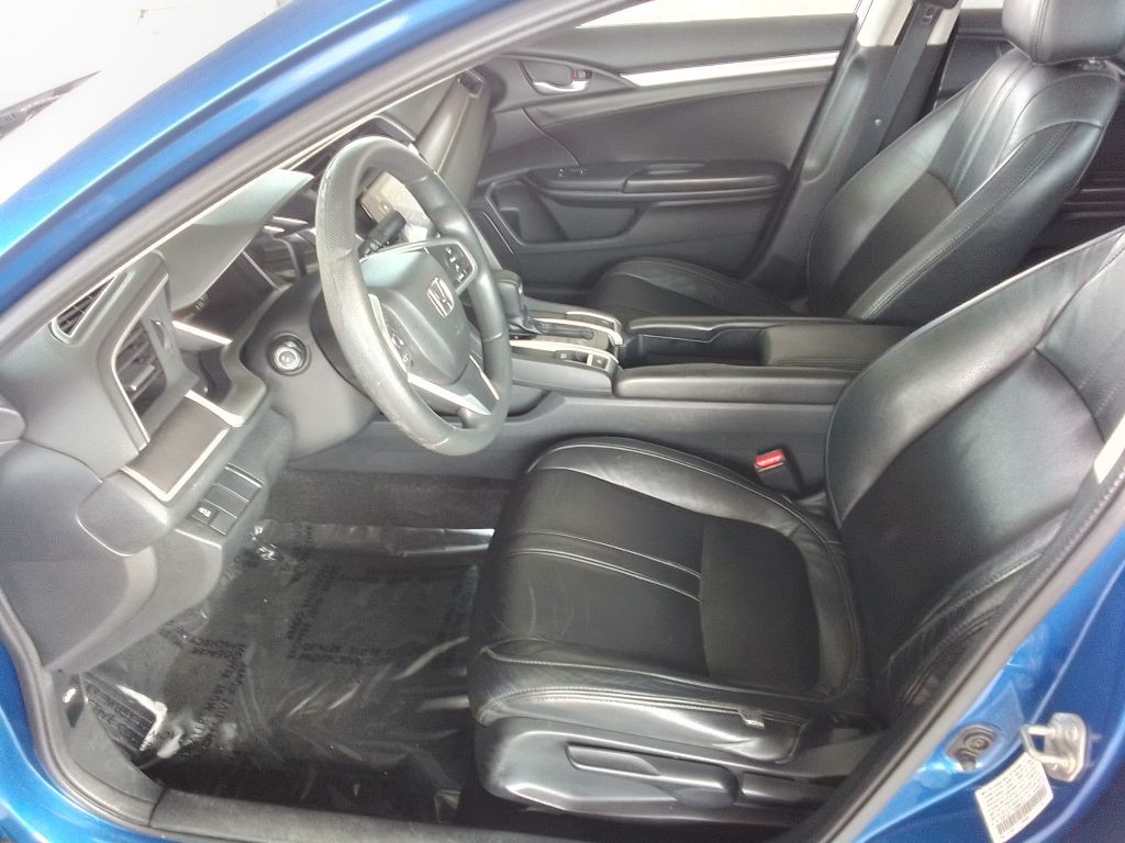 2016 Honda Civic Image 16