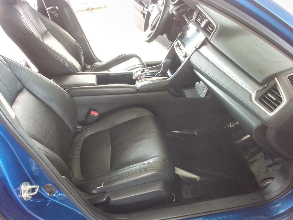 2016 Honda Civic Image 18