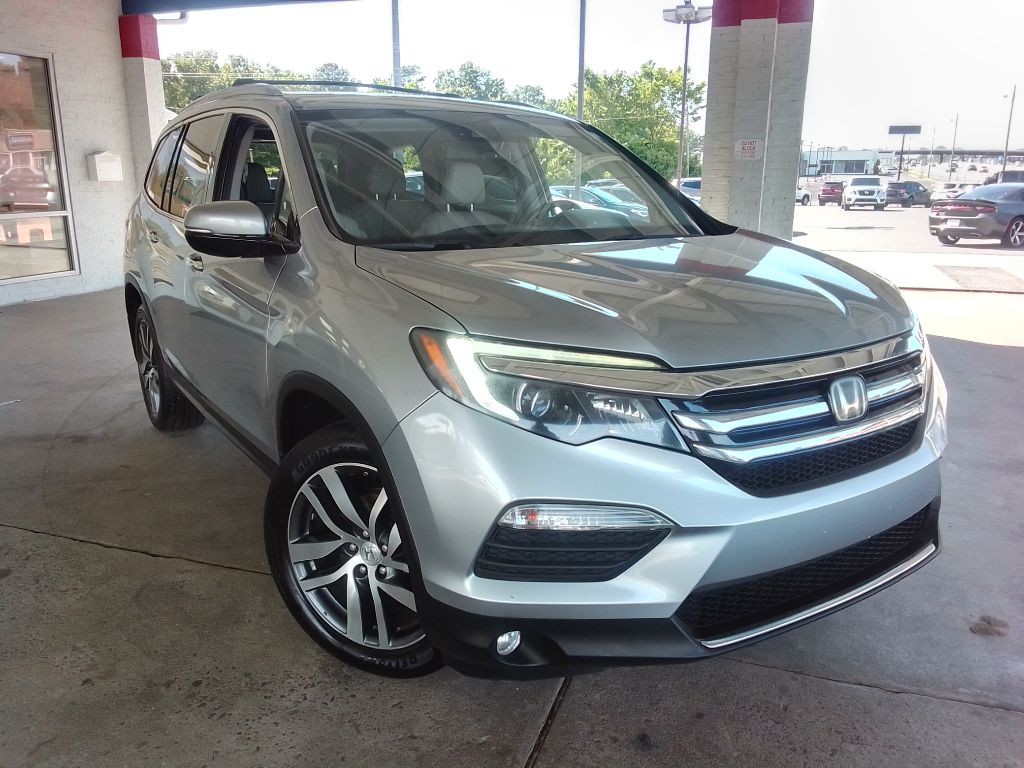 2017 Honda Pilot Image 2