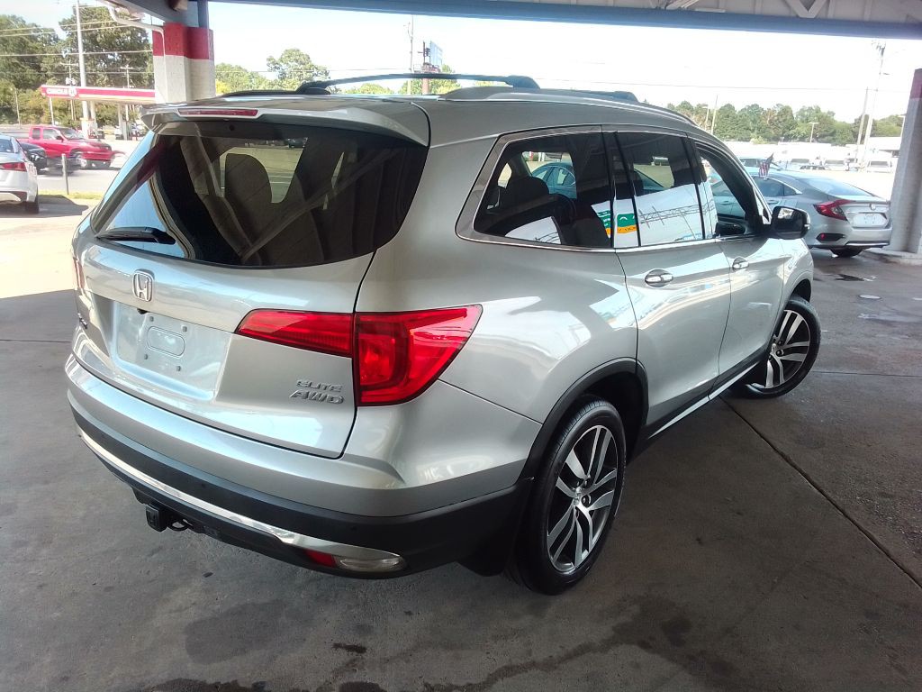 2017 Honda Pilot Image 5