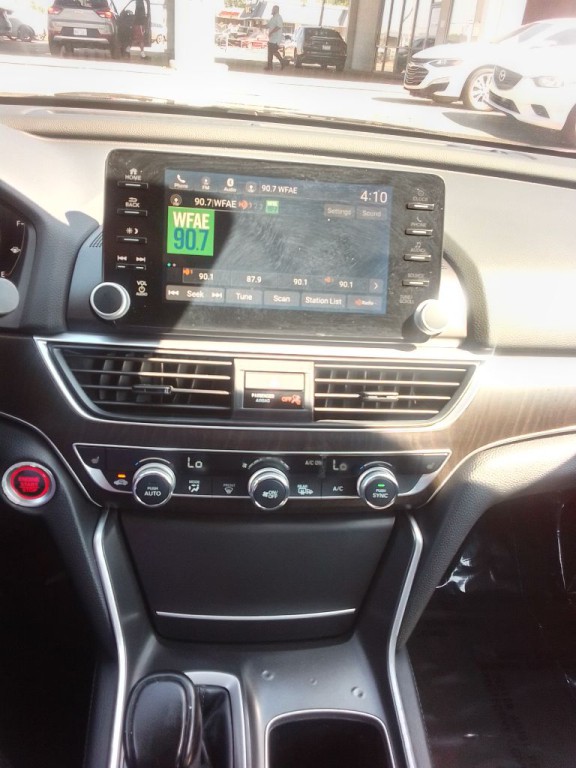 2018 Honda Accord Image 8