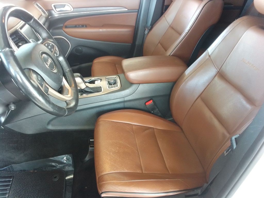 2016 Jeep Grand Cherokee Image 17