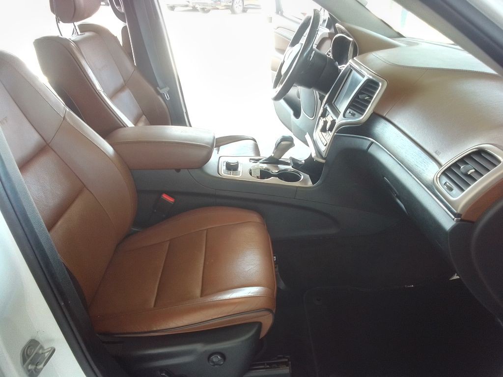 2016 Jeep Grand Cherokee Image 20