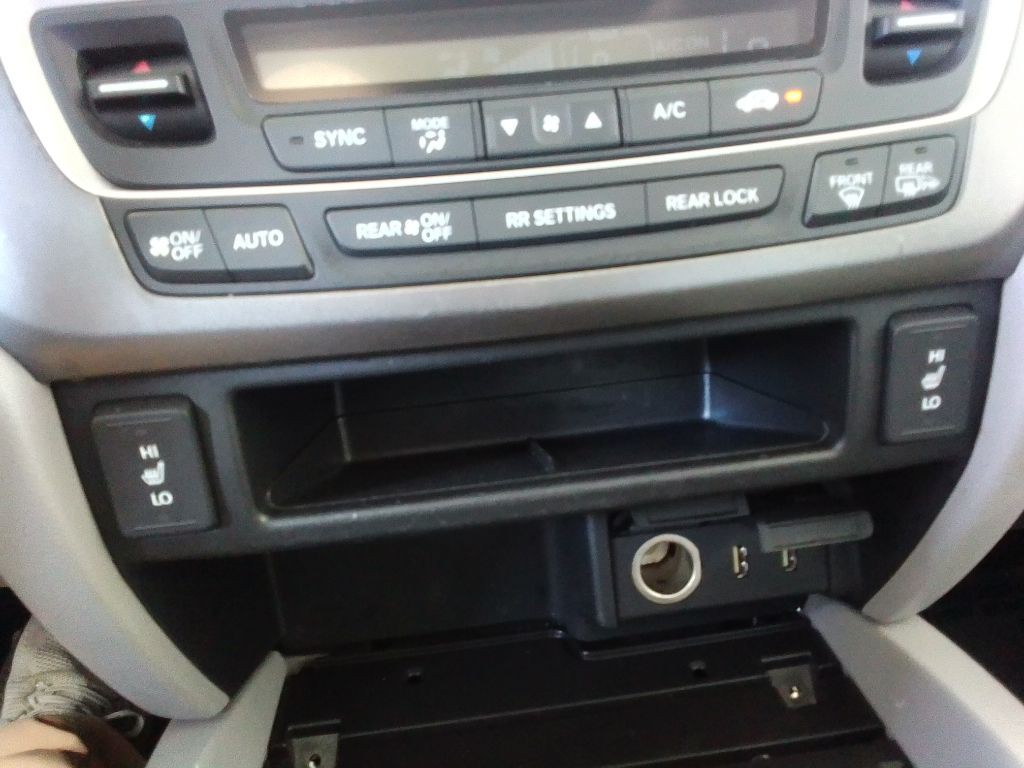 2016 Honda Pilot Image 12