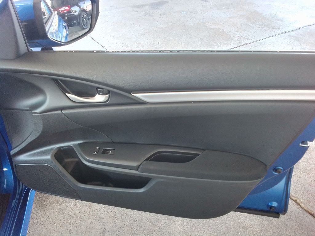 2019 Honda Civic Image 19