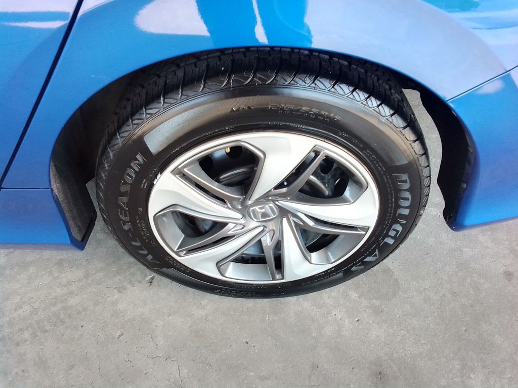 2019 Honda Civic Image 24