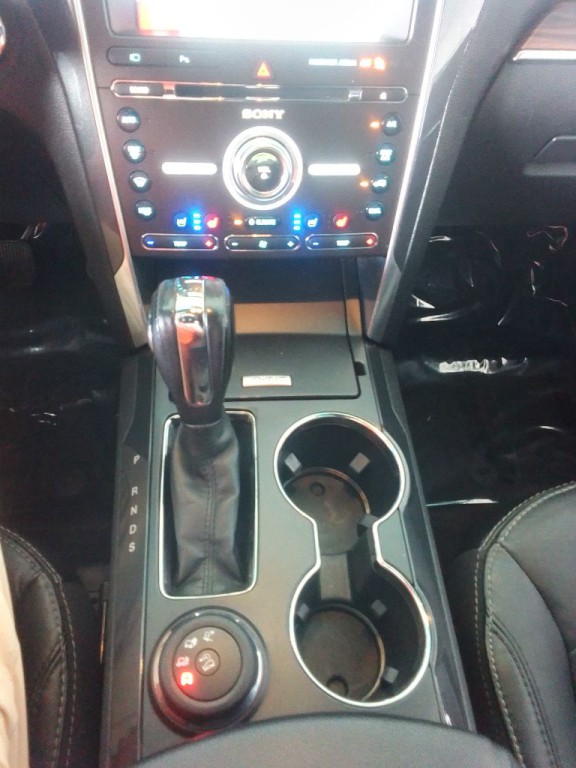 2018 Ford Explorer Image 12