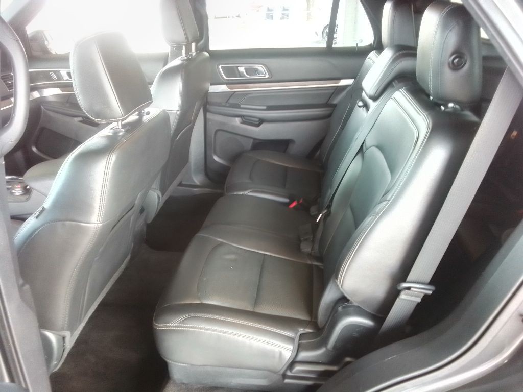 2018 Ford Explorer Image 15