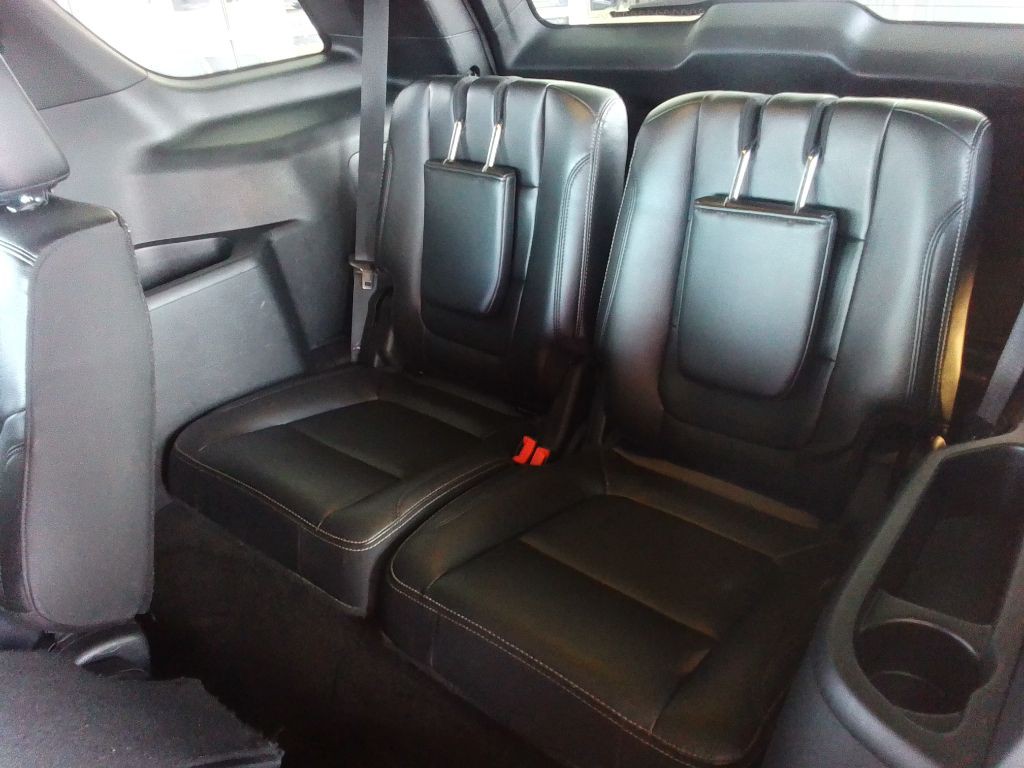 2018 Ford Explorer Image 16