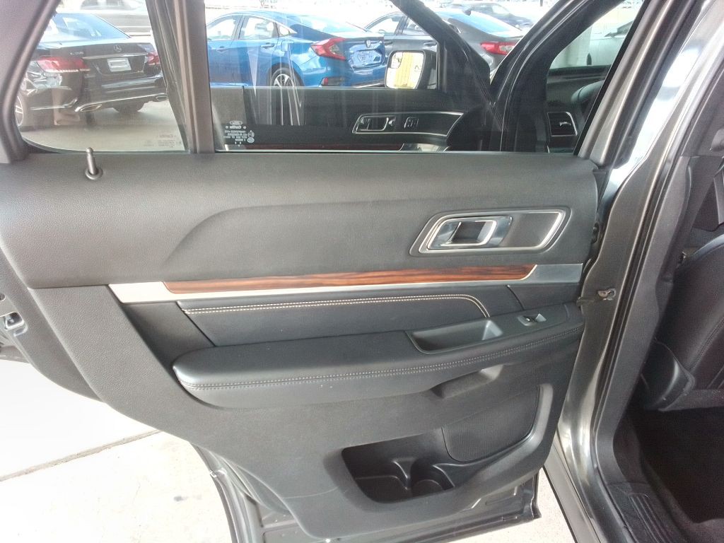 2018 Ford Explorer Image 22